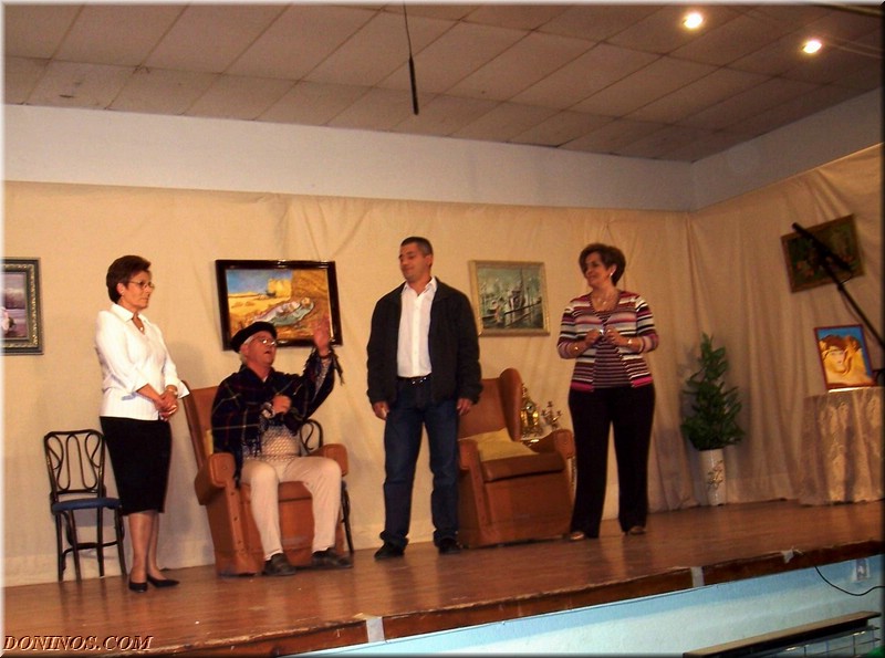 obra_teatro_sanmarcos2009_felix_106.jpg